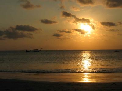 25. sunset jimbaran beach